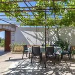 Holiday home Awesome In
