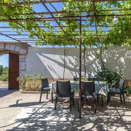 Ferienhaus 3 Bedroom Beautiful In