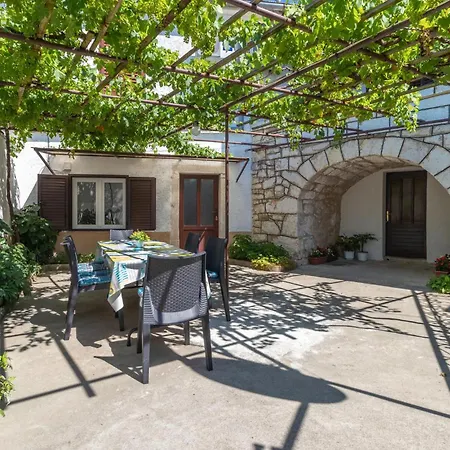 Ferienhaus 3 Bedroom Beautiful In *