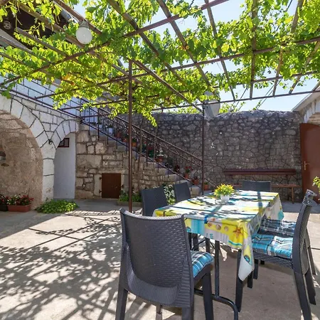 3 Bedroom Beautiful In *