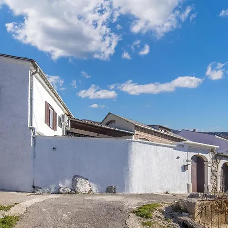 3 Bedroom Beautiful In *