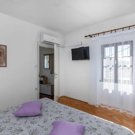Ferienhaus 3 Bedroom Beautiful In