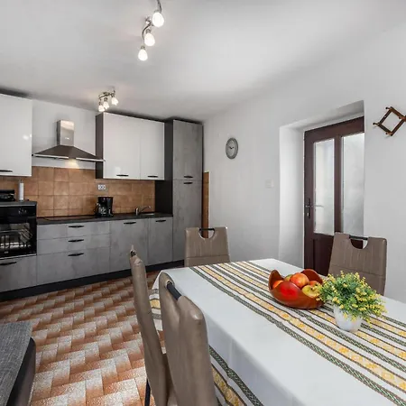 3 Bedroom Beautiful In