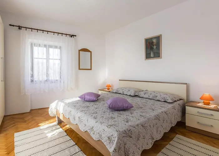 3 Bedroom Beautiful In *