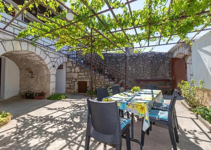 3 Bedroom Beautiful In *