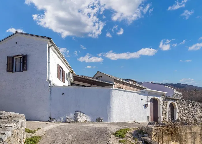 3 Bedroom Beautiful In *