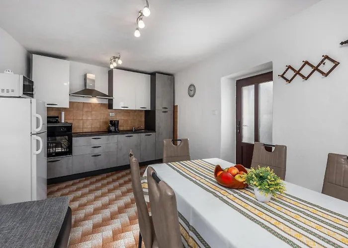 3 Bedroom Beautiful In